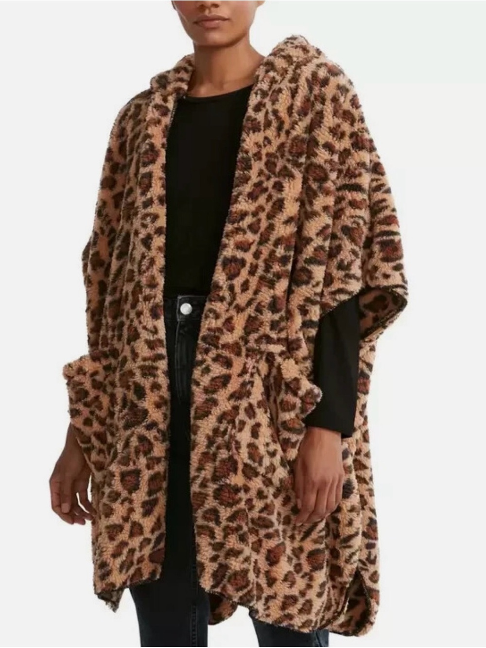 Steve Madden Sherpa Hooded Open Front Poncho leopard print One Size new w/ tags